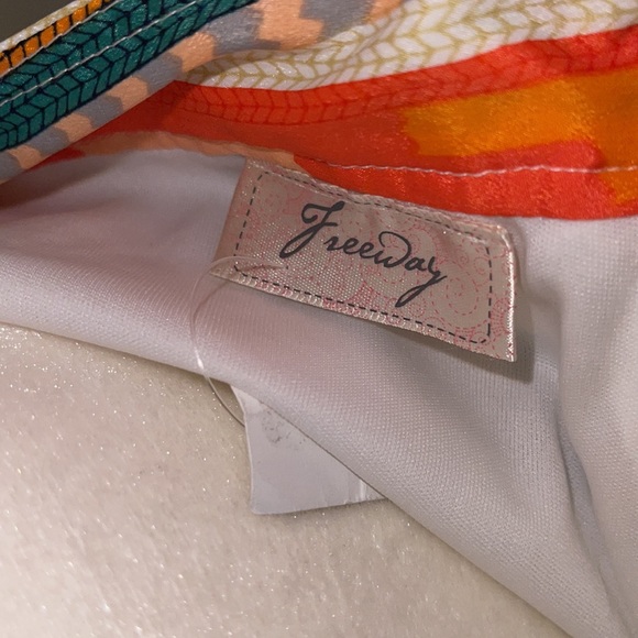 Freeway Aztec Mini Skirt - Picture 4 of 7